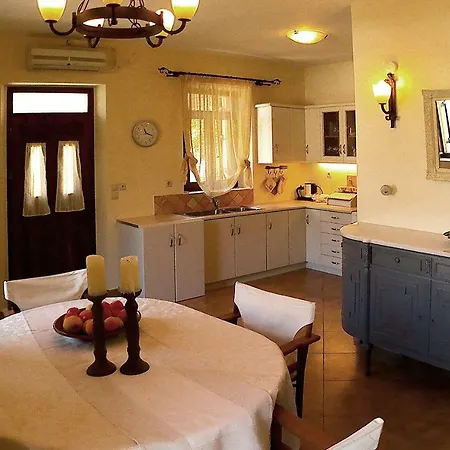 The Stone House Holiday home